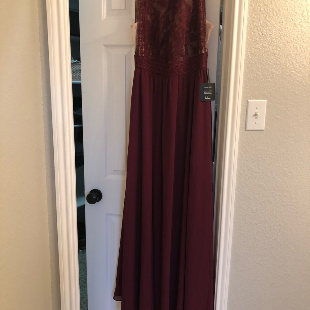 Burgundy maxi Lulu’s dress